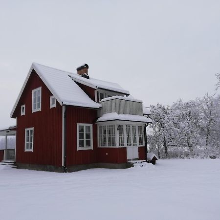 Bara Vara Garden Tosse Exterior photo